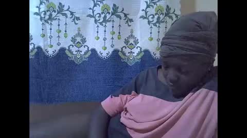 RAYLAH online show from 7, 1, 2026