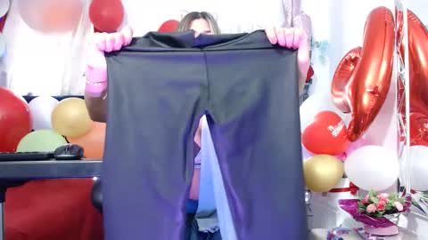 hot sexy bunny online show from 26, 2, 2025