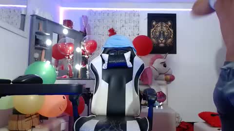 hot sexy bunny online show from 8, 3, 2025