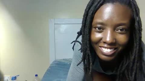 Snapshot of hot_velvet2 chatting on 3, 2, 2026 hot_velvet2 online show from 3, 2, 2026