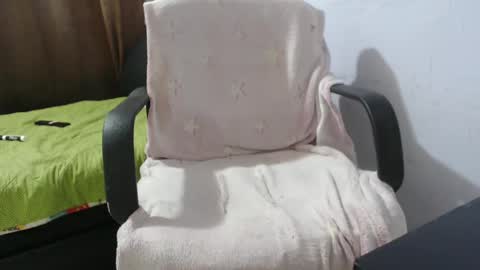 Hot and PowerHOPE U MISS ME online show from 12, 3, 2025