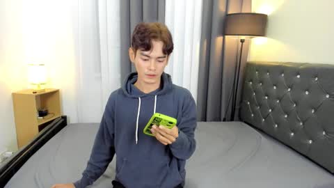 Snapshot of hotasiankenn chatting on 14, 9, 2025 Kenny online show from 14, 9, 2025