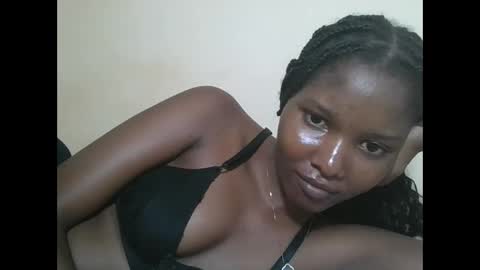 Snapshot of hotbabbee chatting on 22, 4, 2026 love online show from 22, 4, 2026