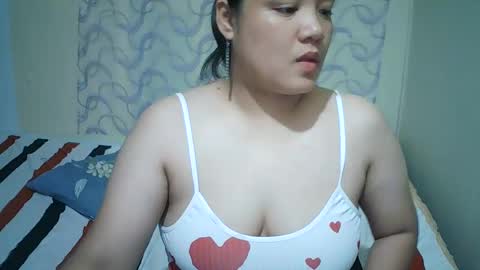 Snapshot of hotbabymomma chatting on 24, 2, 2025 Lynn online show from 24, 2, 2025