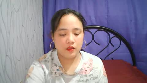 Snapshot of hotbabymomma chatting on 9, 3, 2025 Lynn online show from 9, 3, 2025