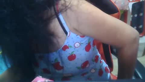 Snapshot of hotbetty_45 chatting on 24, 2, 2025 hotbetty_45 online show from 24, 2, 2025