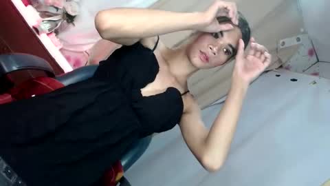 Snapshot of hotbigcockhenry chatting on 1, 3, 2025 hotbigcockhenry online show from 1, 3, 2025