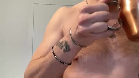 Snapshot of hotblondeguy69 chatting on 27, 10, 2025 hotblondeguy online show from 27, 10, 2025