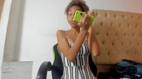 hotblosson online show from 2, 11, 2025