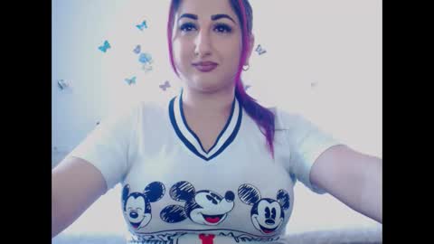 hotboobsmaya online show from 26, 11, 2025