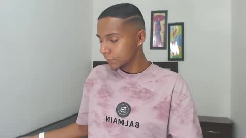 Snapshot of hotboyluxe chatting on 15, 2, 2026 hotboyluxe online show from 15, 2, 2026