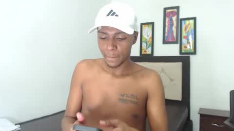 Snapshot of hotboyluxe chatting on 27, 2, 2026 hotboyluxe online show from 27, 2, 2026