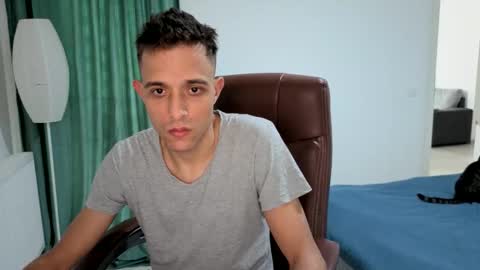 Snapshot of hotboyshorny chatting on 21, 3, 2026 Hotboyshorny online show from 21, 3, 2026