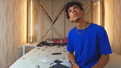 hotcouple_222 online show from 10, 4, 2026