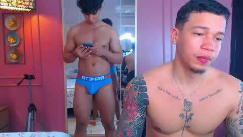 Snapshot of hotcrew_ chatting on 3, 5, 2026 Hussain aaron and Ekko online show from 3, 5, 2026