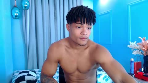 Snapshot of hotcrew_ chatting on 29, 5, 2026 Hussain aaron and Ekko online show from 29, 5, 2026