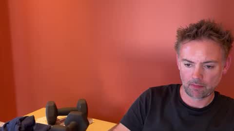 hotdaddy1982 online show from 28, 4, 2026