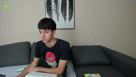Snapshot of hotflirtyfella chatting on 21, 9, 2025 QUENTIN online show from 21, 9, 2025