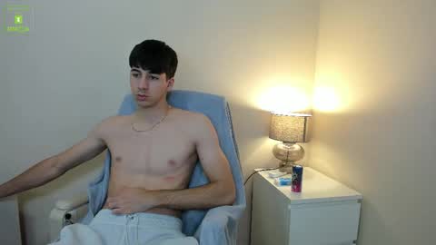 Snapshot of hotflirtyfella chatting on 21, 10, 2025 QUENTIN online show from 21, 10, 2025