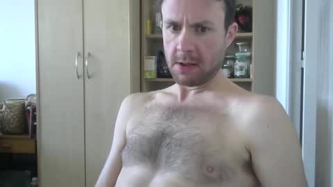 Le jardinier sexy online show from 6, 4, 2026