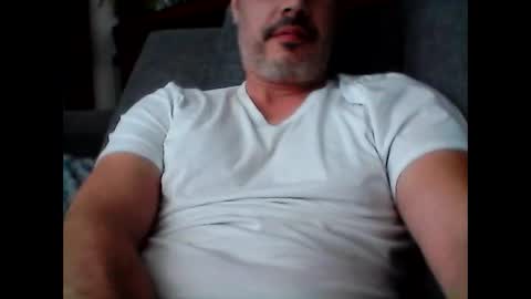 Snapshot of hotgizz chatting on 3, 12, 2025 Canadian Cummer online show from 3, 12, 2025