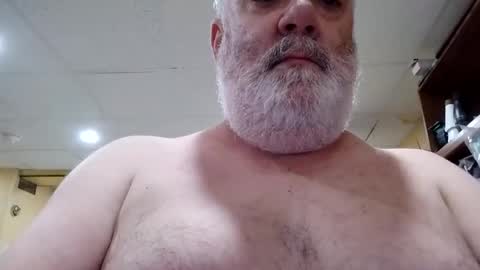 Snapshot of hotgrandpa594u chatting on 12, 9, 2025 hotgrandpa594u online show from 12, 9, 2025