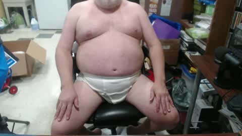 Snapshot of hotgrandpa594u chatting on 21, 9, 2025 hotgrandpa594u online show from 21, 9, 2025