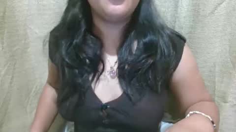 Snapshot of hotiemorenagurl18 chatting on 19, 9, 2025 hotiemorenagurl18 online show from 19, 9, 2025