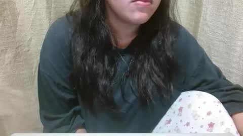 Snapshot of hotiemorenagurl18 chatting on 2, 10, 2025 hotiemorenagurl18 online show from 2, 10, 2025