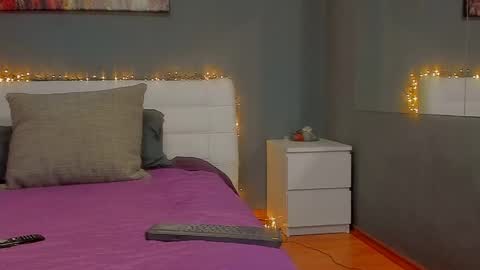Snapshot of hotjennyfer4u chatting on 25, 4, 2026 Jennyfer online show from 25, 4, 2026