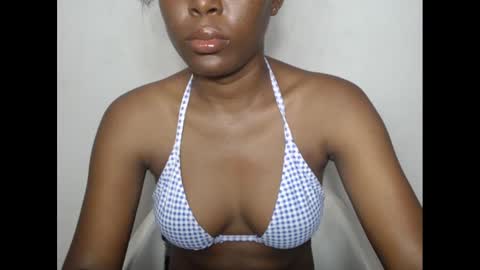 hotjessie0 online show from 4, 3, 2025