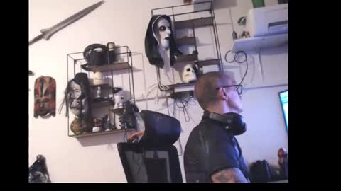 hotkinkytat online show from 14, 4, 2026