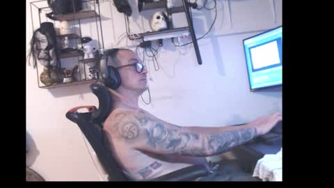 hotkinkytat online show from 15, 4, 2026