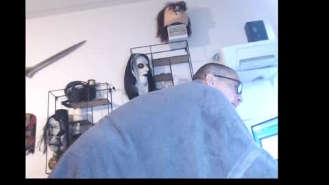 hotkinkytat online show from 17, 4, 2026