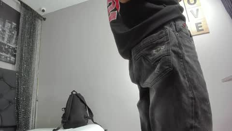 Hotkoljei online show from 19, 1, 2025