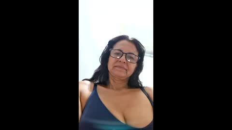 Snapshot of hotleny chatting on 14, 5, 2026 hotleny online show from 14, 5, 2026