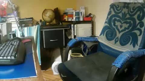 Snapshot of hotleopold chatting on 14, 1, 2026 hotleopold online show from 14, 1, 2026