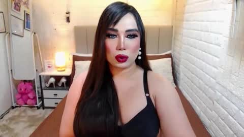 Snapshot of hotlexus69 chatting on 30, 9, 2025 LEXUS online show from 30, 9, 2025