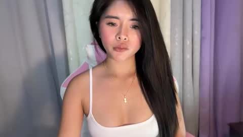 Snapshot of hotloveaxx chatting on 5, 11, 2025 Vea online show from 5, 11, 2025