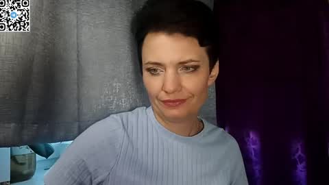 hotmamaqueen234 online show from 4, 5, 2026