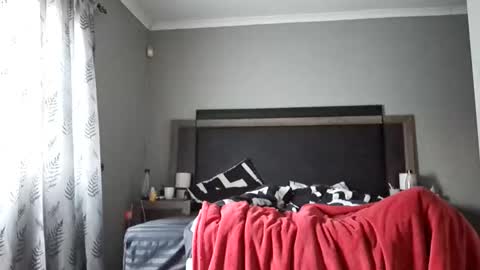 Snapshot of hotmrandmrscouple chatting on 23, 12, 2025 hotmrandmrscouple online show from 23, 12, 2025