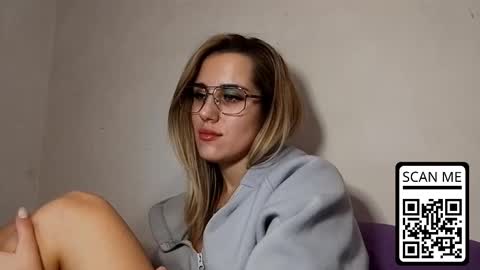 hotmusex online show from 4, 12, 2025