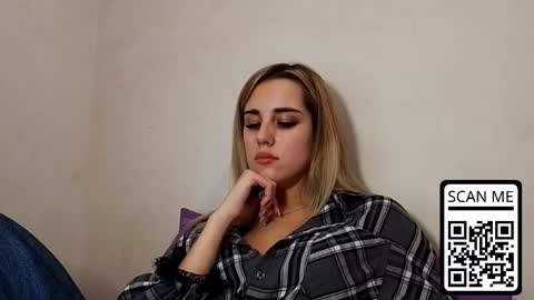 Snapshot of hotmusex chatting on 5, 12, 2025 hotmusex online show from 5, 12, 2025