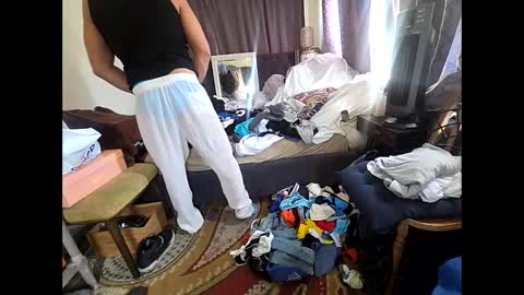 hotrox6942 online show from 1, 11, 2025