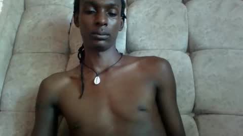 Snapshot of hotshadowx chatting on 14, 4, 2026 hotshadowx online show from 14, 4, 2026