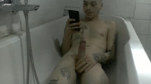 Snapshot of hotshot0509 chatting on 27, 12, 2024 big dick online show from 27, 12, 2024