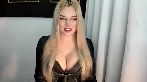 STELLA online show from 24, 10, 2025