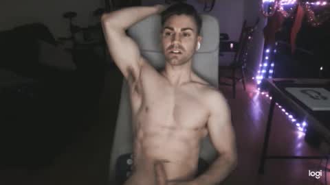 hotstud4uu online show from 15, 2, 2026