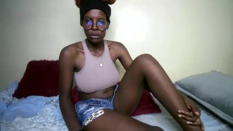 hott_asss online show from 13, 5, 2026