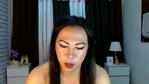 Alex Summer online show from 8, 1, 2025